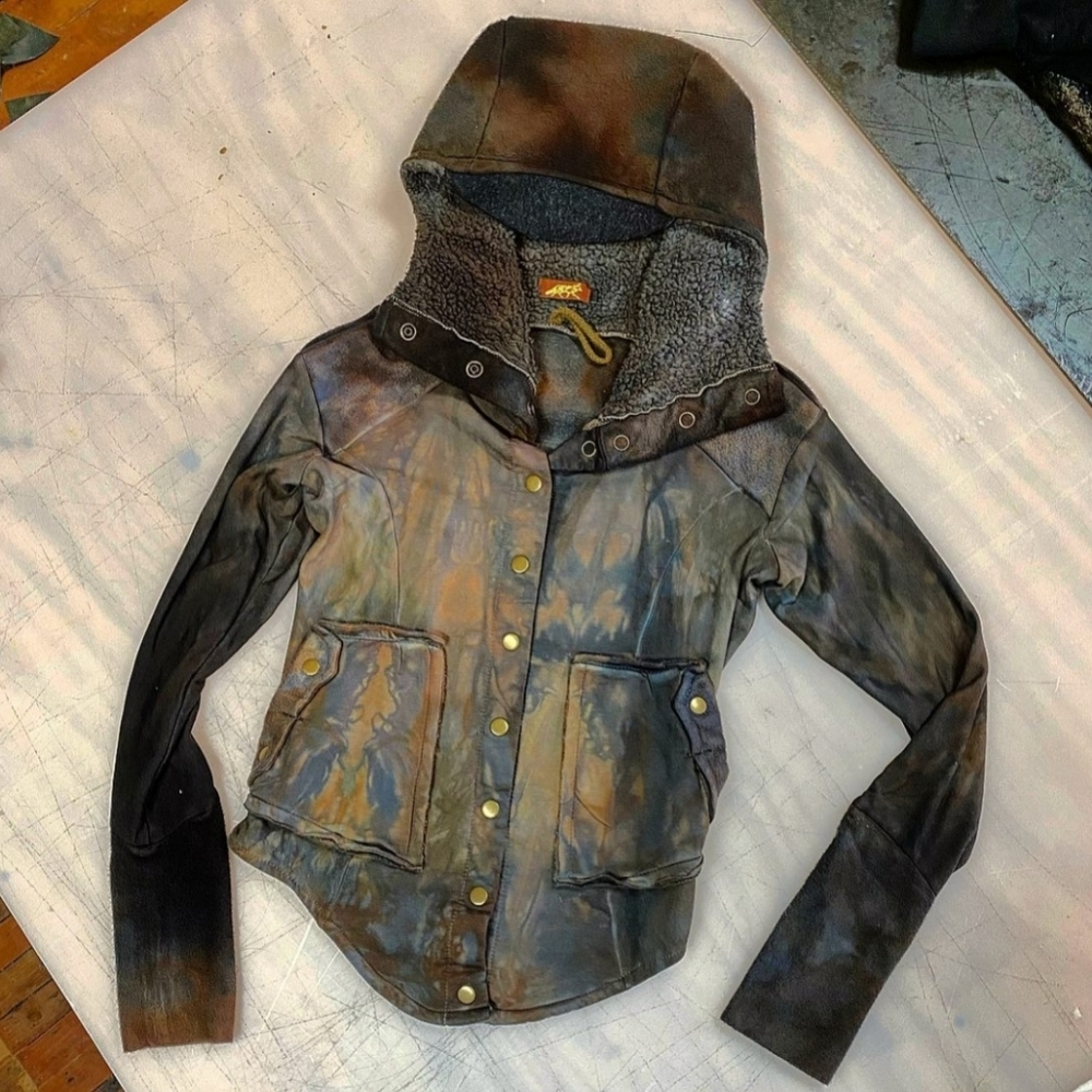 ISO crossfox sentinel or spitfire jacket